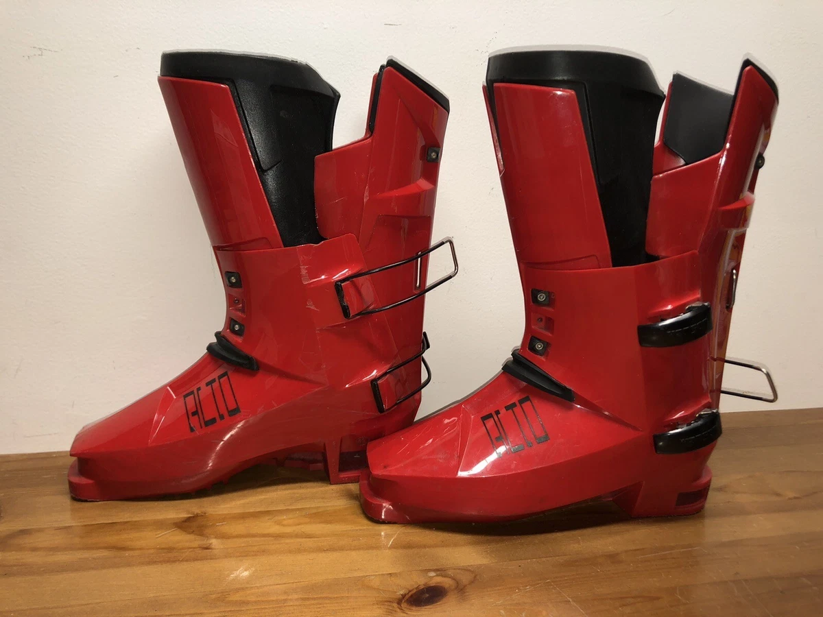 Alto boots clearance office
