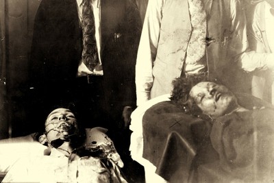 1934 Post Mortem BONNIE & CLYDE Death Photo Bodies After Ambush LA 4"x6