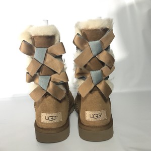 ugg bailey bow shimmer