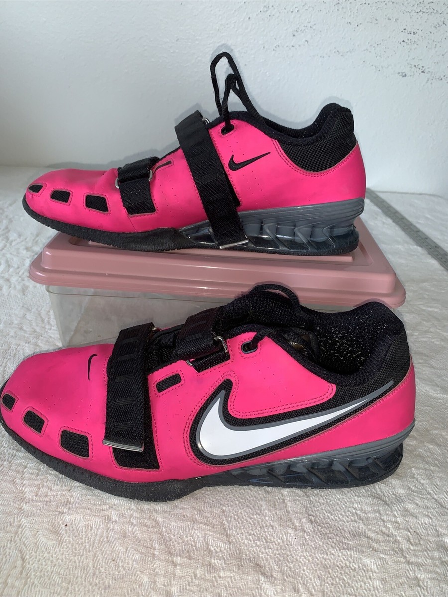Size 11 Nike Romaleos Low Pink Used