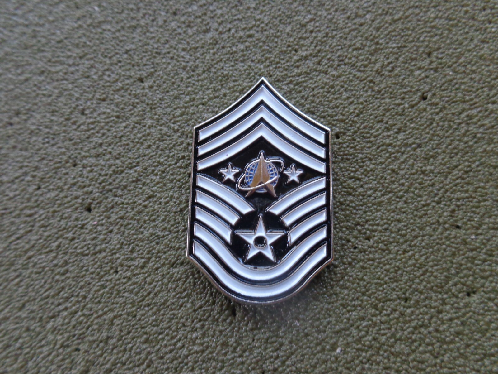 Picture 1 of 1