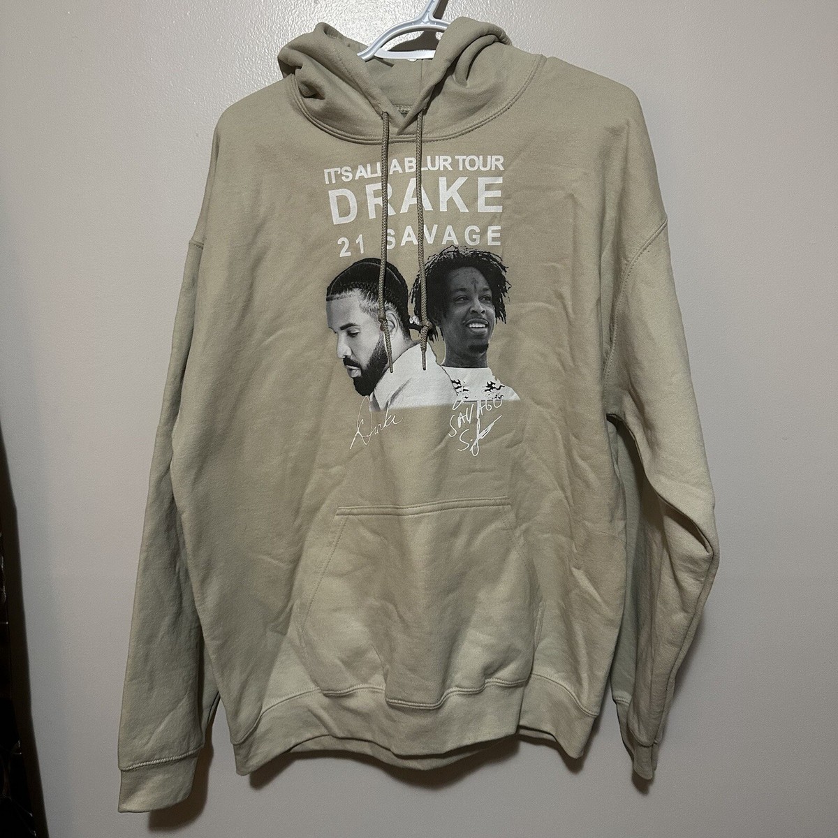 Drake 21 Savage It's All A Blur Tour Beige Mens Hoodie Size Large