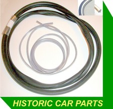 BRITISH LEYLAND MINI Mk 3 1970-76 - REAR WINDOW SEAL & CHROME STRIP Cooper & S