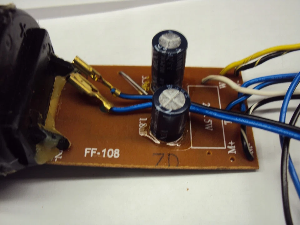 RCA Catalog Number 40-5016 Original Crossover network & Speaker Terminal. Tested - Image 2 of 4