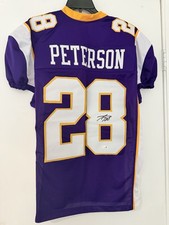 Adrian Peterson Card and Memorabilia Guide 79