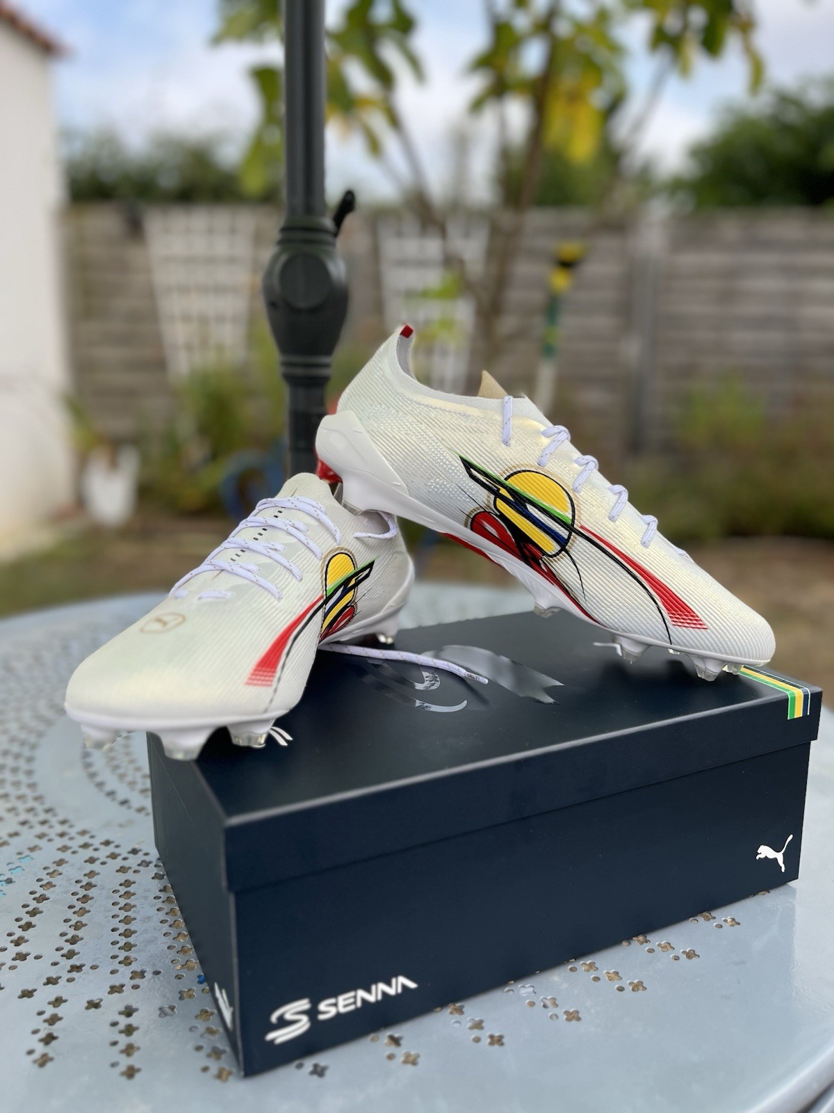 Puma Ultra 5 Ultimate Senna FG l'excellence des matériaux pour footballeurs exigeants