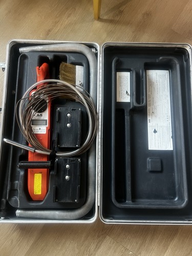 SPX SPX-1 Cable Locator Device with Probe, Carrying Case, and MPN SPX-1