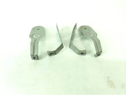 BMW 5 Touring F11 Kotflügelhalter vorne links 3.00 Diesel 2015 33230280