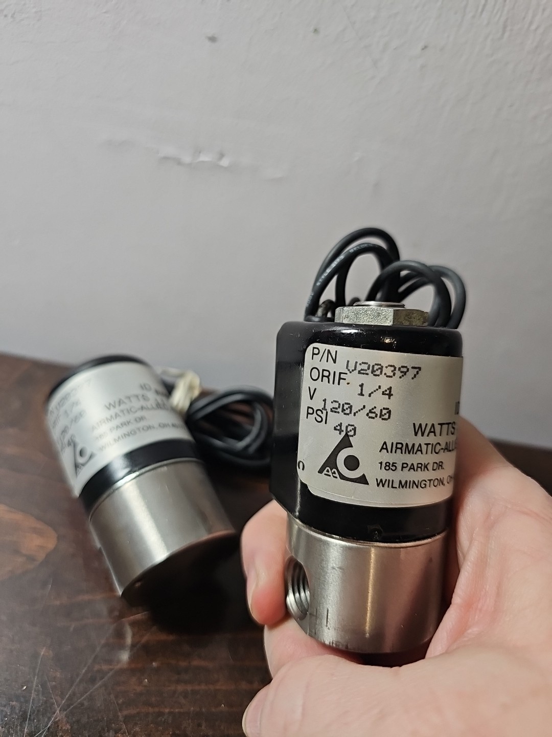 Lot of 2 P/N V20397 ORIF 1/4 V 120/60 PSI 40 Watts 11.0 Airmatic ALLIED Valve