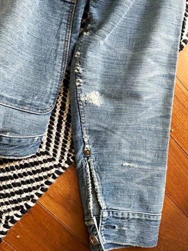 Levi’s  Blue Denim extra light distressed rare L image 7