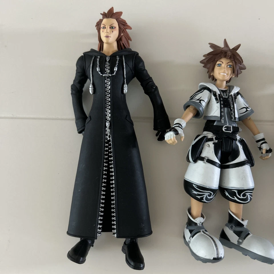 Juego de 3 figuras de acción Disney Kingdom Hearts juguete Foto 2 de 4