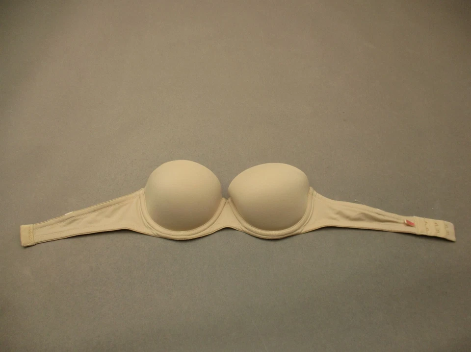 Sujetador sin tirantes 32A Victoria's Secret forrado con aros cierre trasero push-up para mujer 1E Foto 3 de 4