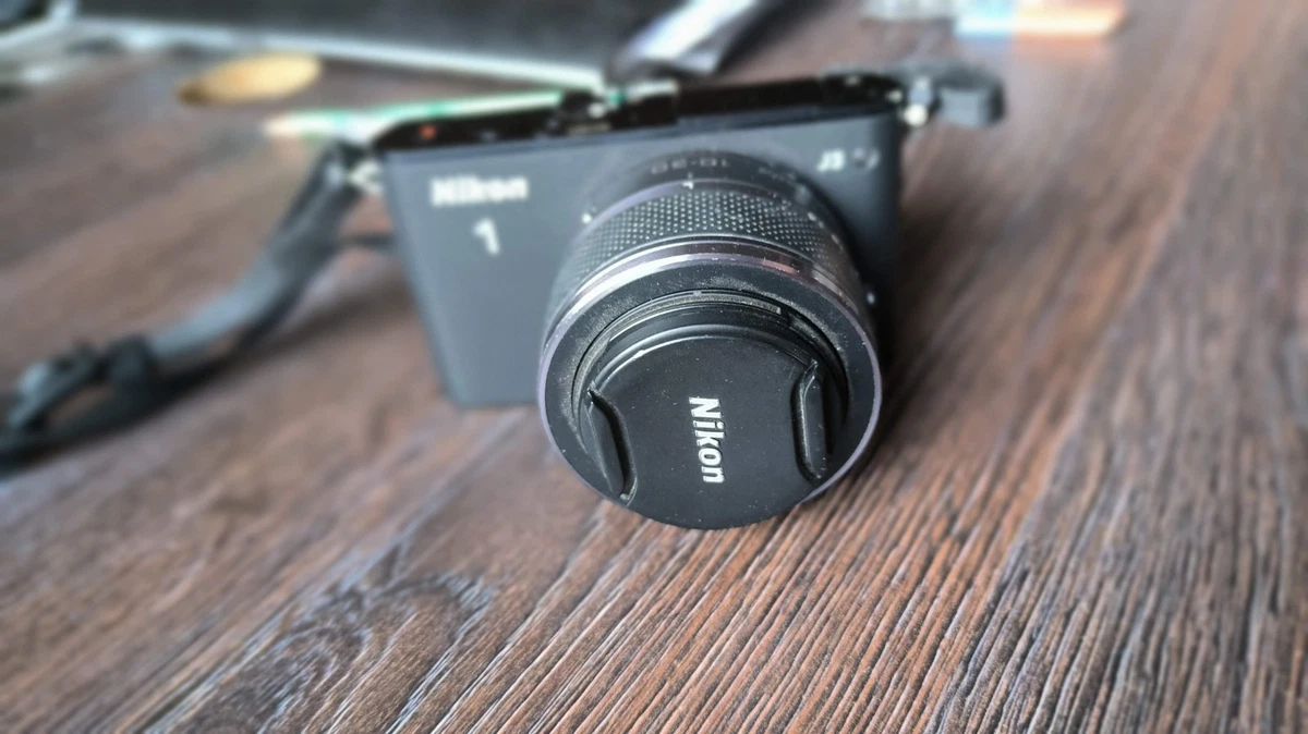 Nikon 1 J3 ジャンク？ Nikon (ニコン) ミラーレス一眼カメラ Nikon 1