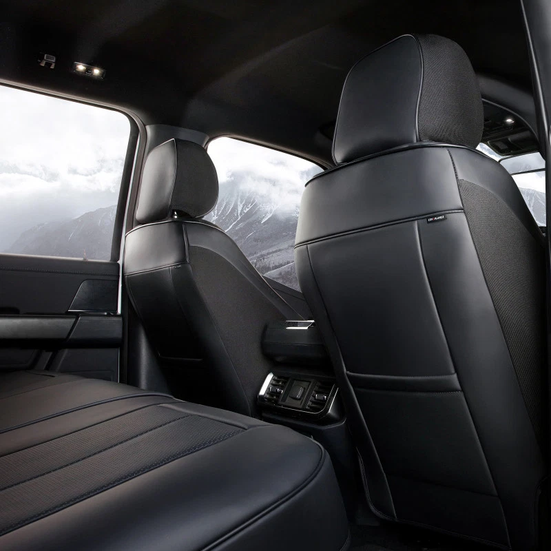 Volvo XC60 Recharge 2021-2025 Seat Covers - Custom-Fit, Comfort Leather - Image 3 of 4