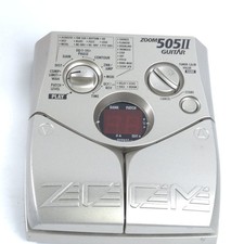 NON TESTATO/COSÌ COM'È/BUONO COSMETICAMENTE Zoom 505II Pedale processore multieffetto chitarra