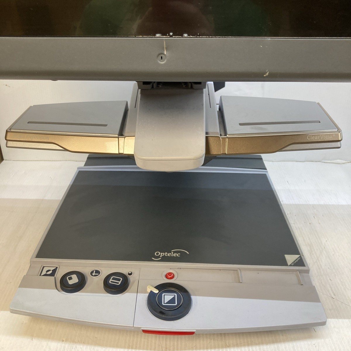 Optelec ClearView+ Plus CV-BU-XY-ZBR Video Magnifier tested