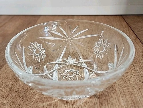 Vintage Anchor Hocking EAPC Prescut Star of David Glass Bowl 5" Replacment