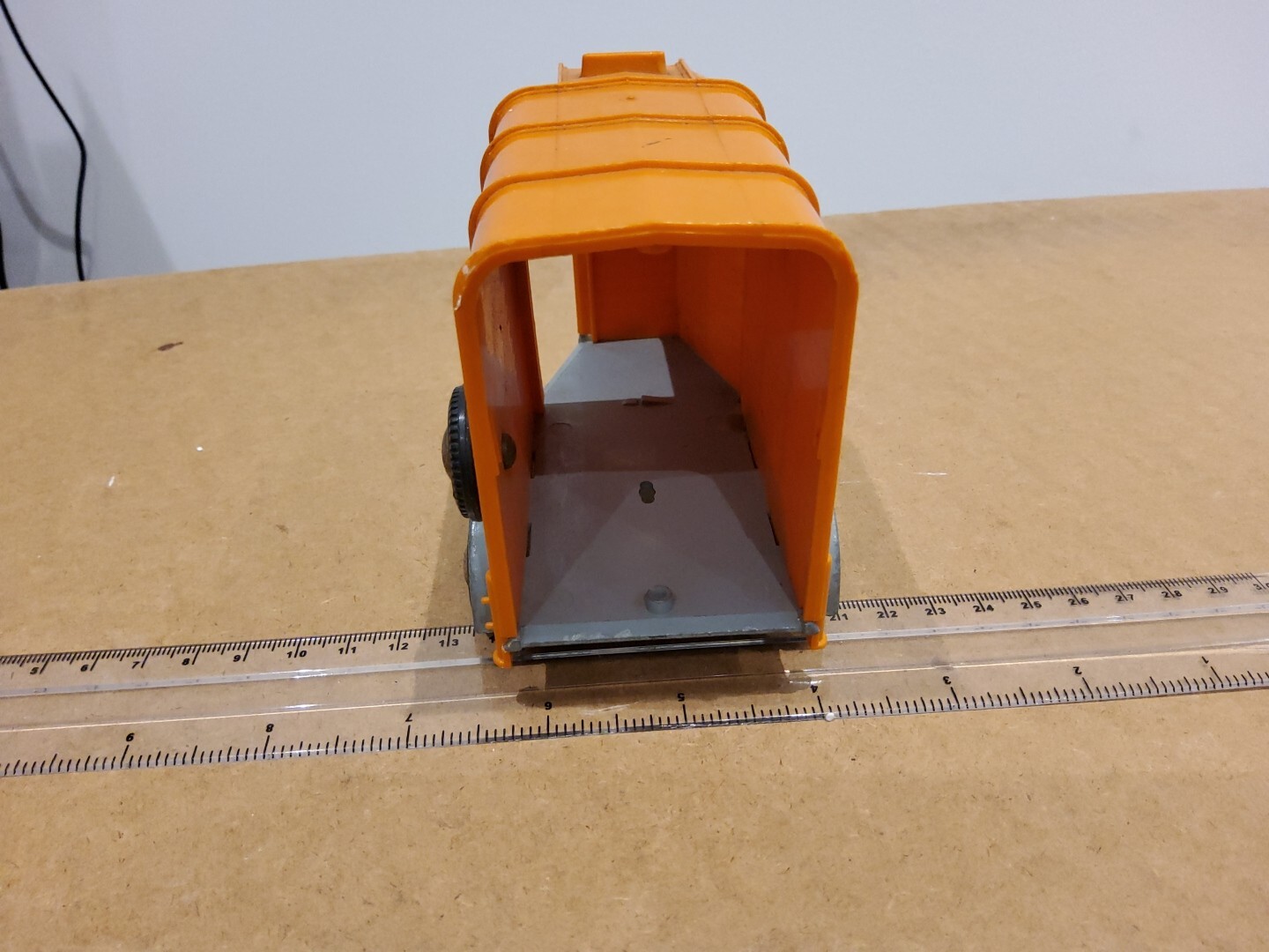 Picture 2 of 5