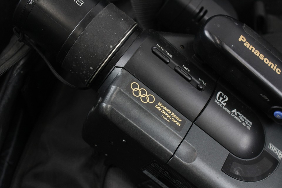 Assorted Vintage Video Camcorders w/ Some Bags Untested Job Lot eBay