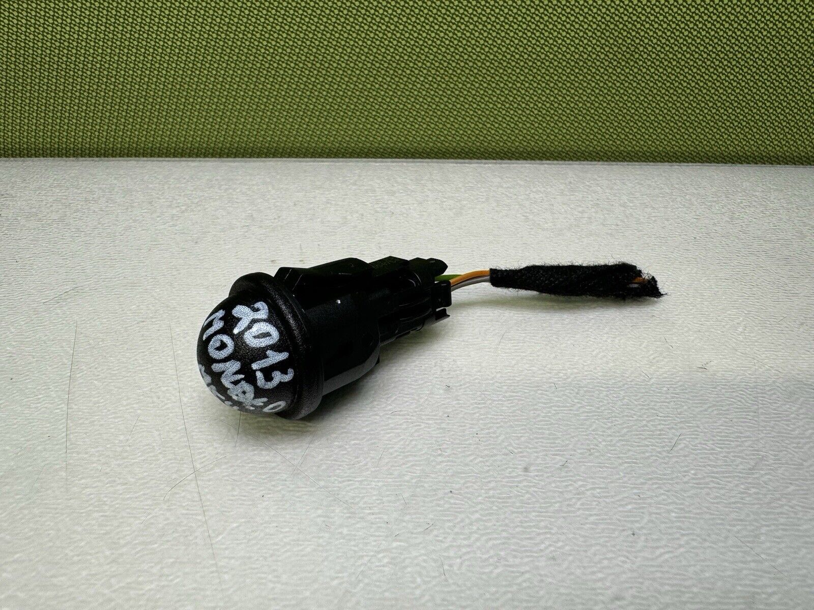 Picture 1 of 5