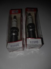 2 new Champion Spark Plug Copper Plus Champion 304 RS9YC