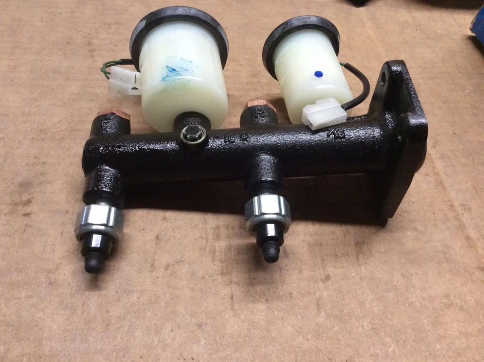 Cilindro maestro de freno Bendix M56301 nuevo Foto 4 de 4