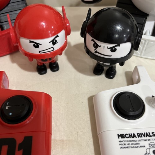 Sharper Image Mecha Rivals RC Ejecting Battle Robots White Red Remote Control - Picture 4 of 10