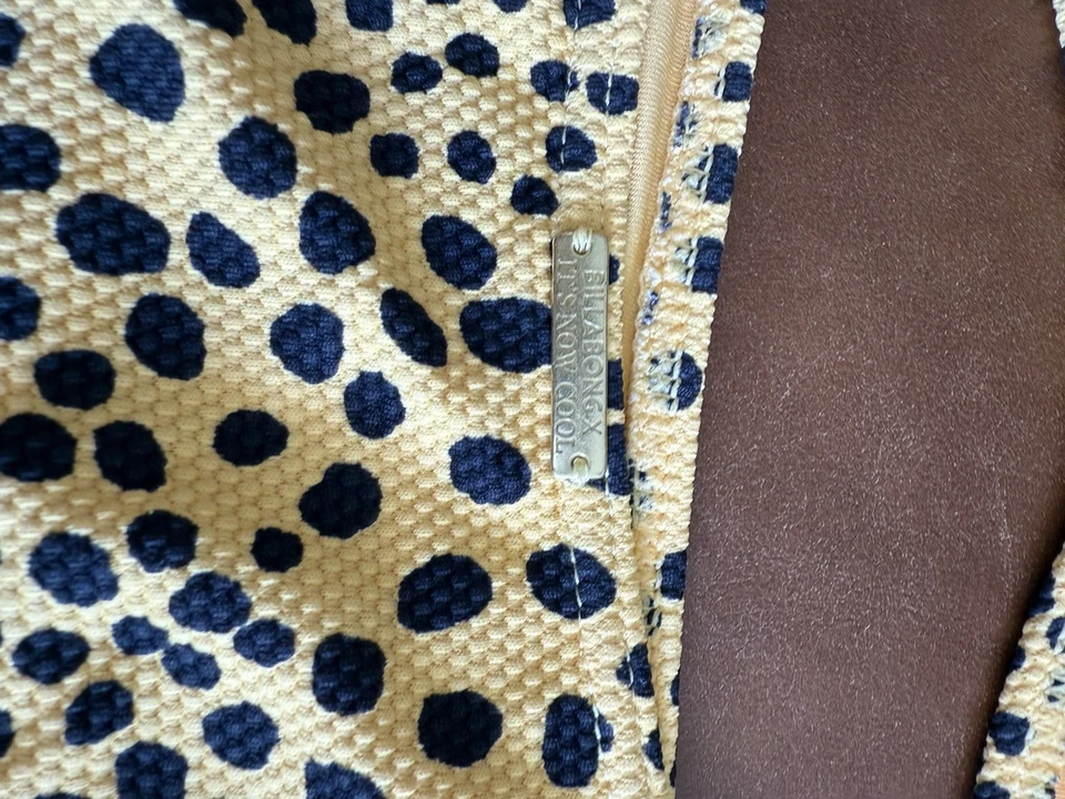 Billabong Cheetah Print Yellow High Waisted Bikini Black & Yellow Hawaii Surf - Image 4 of 4