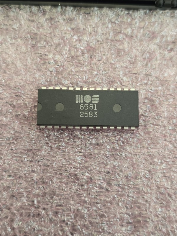 MOS 6581 2583 SID Chip – Fully Tested – Commodore 64/128 C64/C128