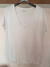 Kettlewell Cara V-neck top - White - Size L