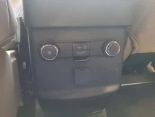 Temperature Control Rear Of Floor Console Fits 16-19 EXPLORER 550575