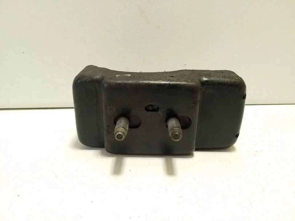 Iveco Daily 5th Gen 2014 Diesel 93kW Engine Mount Motor Damper 5801283685 - Image 3 of 4