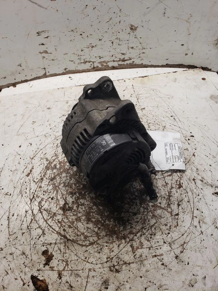 Alternador Convertible 90 Amp Valeo Fabricante Se Adapta 93-02 GOLF 1360543 Foto 3 de 4