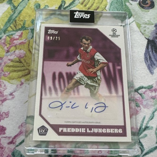 Freddie Ljungberg a signé le maillot d'Arsenal