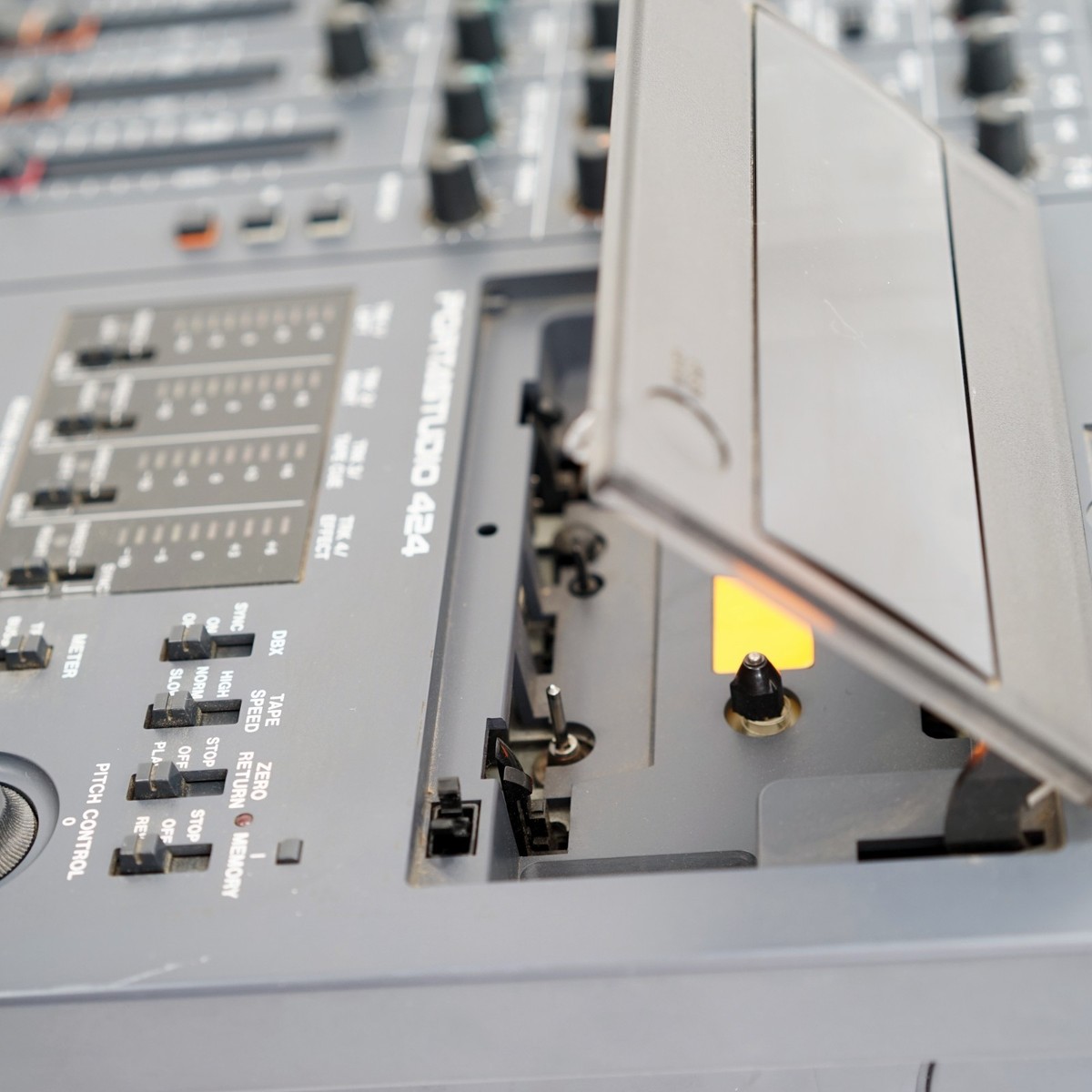 TASCAM Portastudio 424 Cassette 4-Track Multitrack Recorder MTR