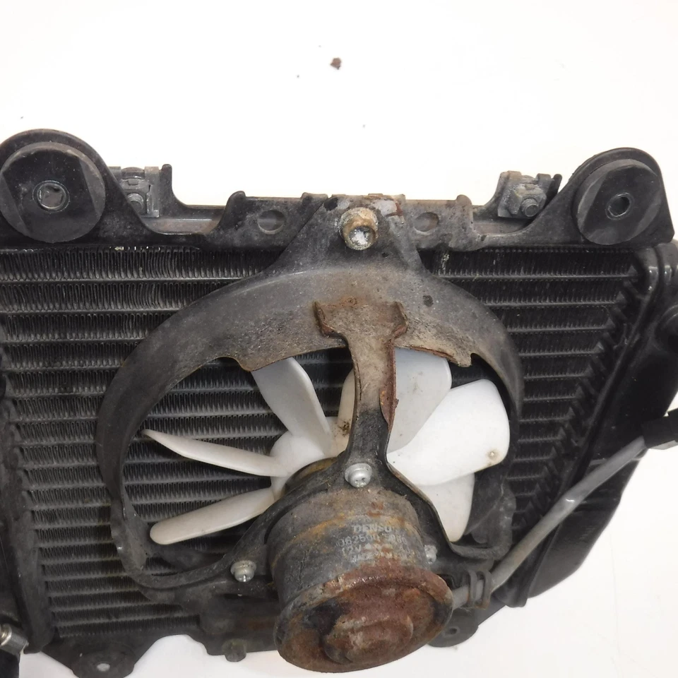 88-07 kawasaki ninja 250r ENGINE RADIATOR RADIATER FAN THERMOSTAT - Image 4 of 4