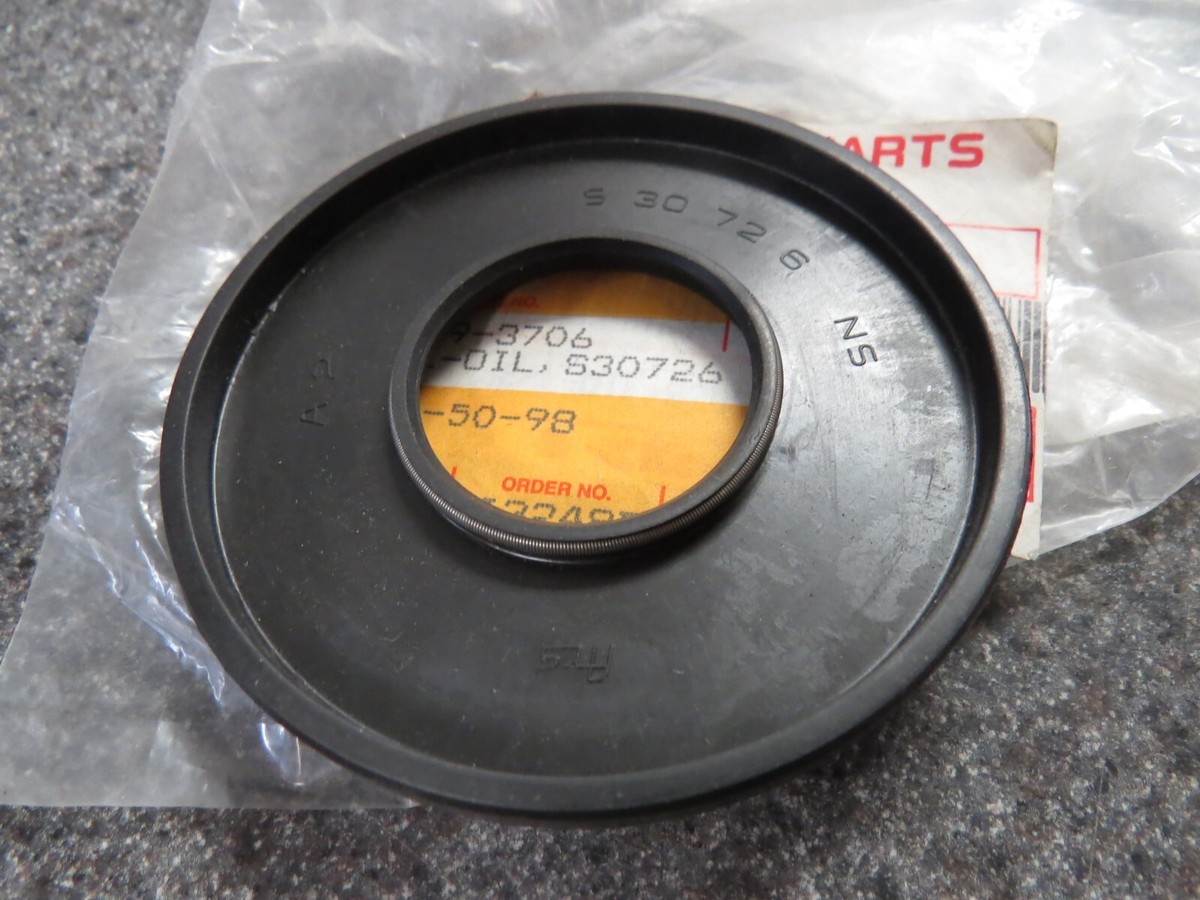 NOS Kawasaki OEM Oil Seal 86-96 JF650 91-95 JL650 92-99 JH750