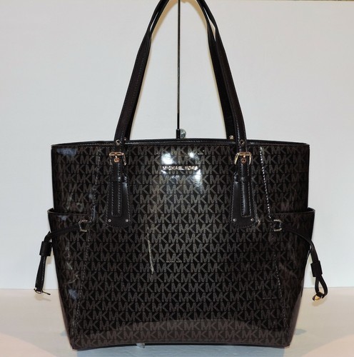 New Michael Kors Signature Glossy Logo MK Voyager East West Tote brown gold bag - Picture 6 of 12