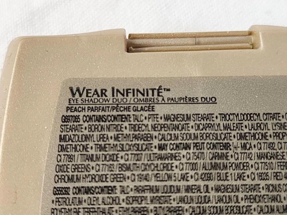 L'Oreal Peach Parfait Matte/Perle Wear Infinite Eye Shadow Duo (402) - 0.08 oz - Image 4 of 4