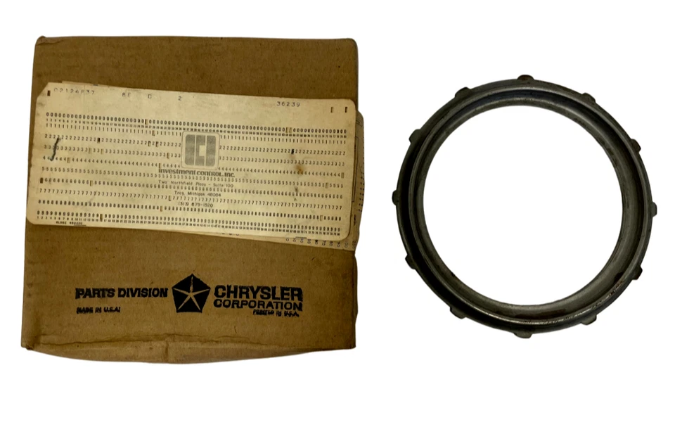 1962-1965 Plymouth Dodge A-727 Rear Clutch Front Pressure Plate 2124837 NOS. - Image 2 of 4