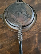 Hsb&CO REV-O-NOC 885H 8" Cast Iron Waffle Maker With Base Pat. Dec 1908