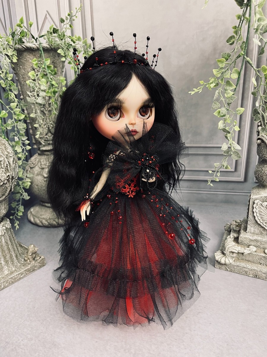 High Elegant outfit Vampire for Pullip and Blythe