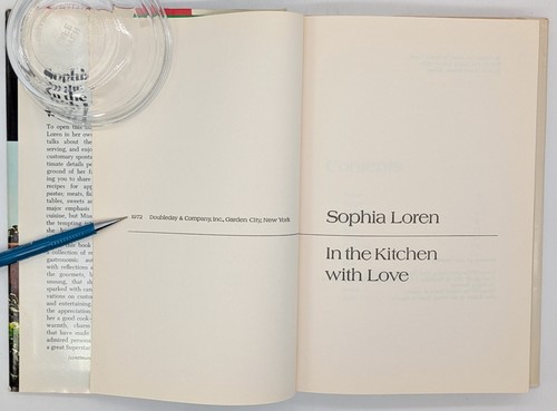 In The Kitchen With Love HCDJ Sophia Loren 1972 STATED First American Ed 1st - Picture 2 of 16