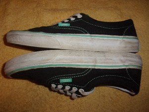 vans shoes womens size 9