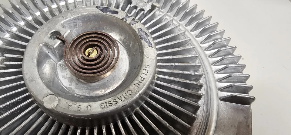 GENUINE GM 22149569 FAN CLUTCH 4.3L. 5.0L 5.7L 6.2L, 6.5L 7.4L 8.1L 1988-95 - Image 4 of 4