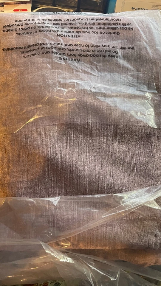 Cortina de terciopelo Anthropologie - 50x108 - $378 Foto 2 de 2