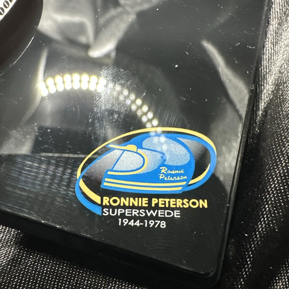 Ronnie Peterson 1976, True Scale 1:43 Dutch GP 1976 boxed ships from USA - Image 3 of 4