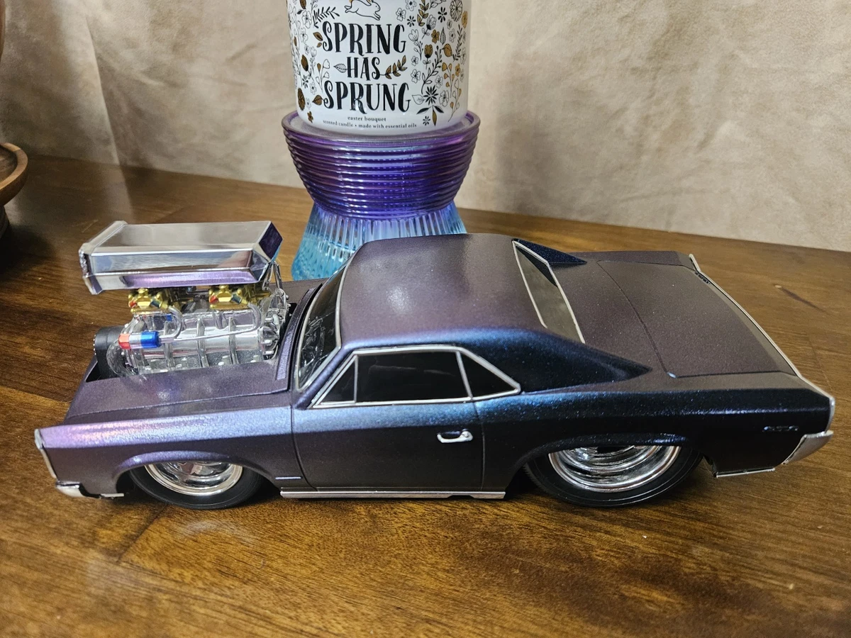 Muscle Machines Pontiac 1:18 Scale Diecast & Toy Vehicles for sale