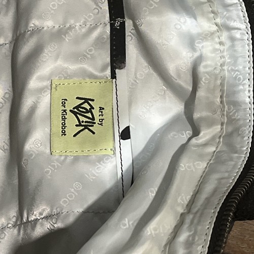 KIDROBOT Frank Kozik Smorkin' Labbit Black And White BAG - Picture 7 of 11