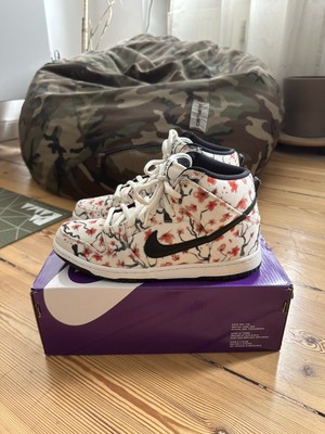 Nike SB Dunk High Cherry Blossom / 42.5